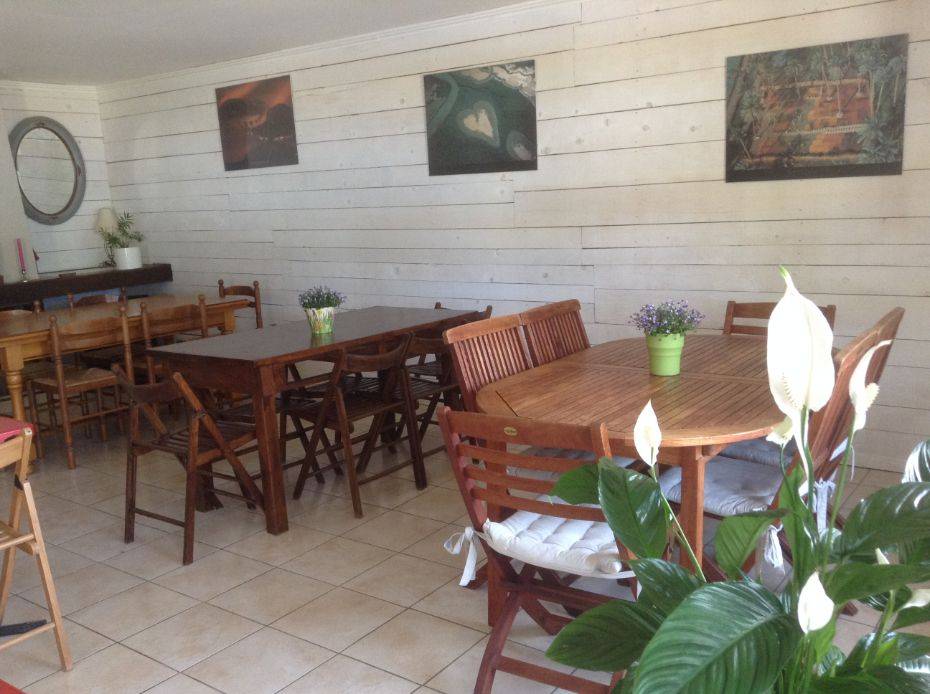 Restaurez-vous au restaurant du camping pendant votre séjour en Auvergne-Rhône-Alpes